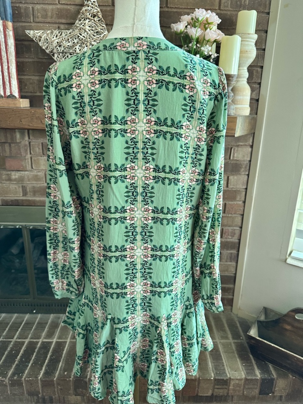 LOFT Sage Green Floral Long Sleeve Flounce Hem Shift Dress S Cottagecore Boho - Picture 5 of 6